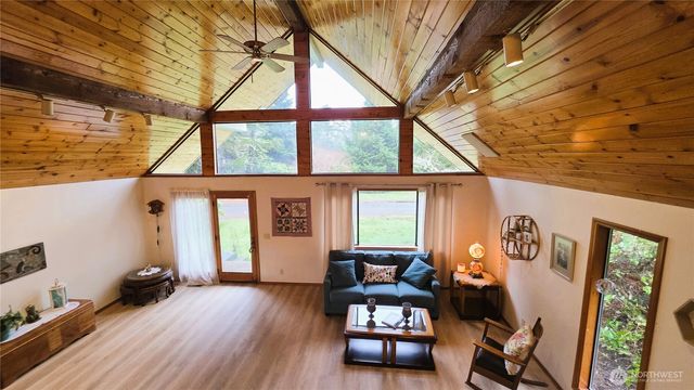 30708 N Place, Ocean Park, WA 98640