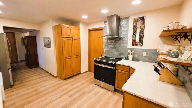 30708 N Place, Ocean Park, WA 98640