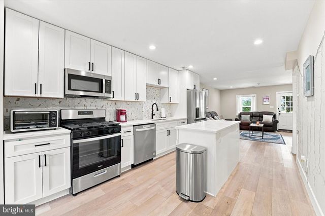 126 W HECTOR ST, Conshohocken, PA 19428