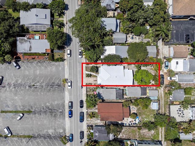 215 N M Street, Lake Worth Beach, FL 33460