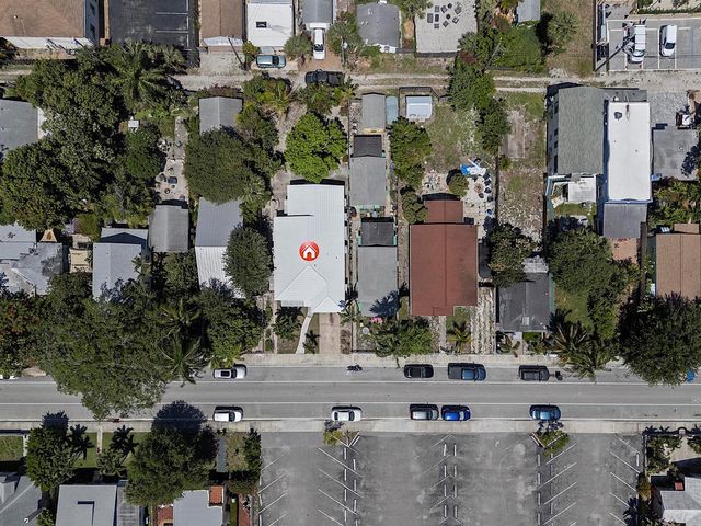 215 N M Street, Lake Worth Beach, FL 33460