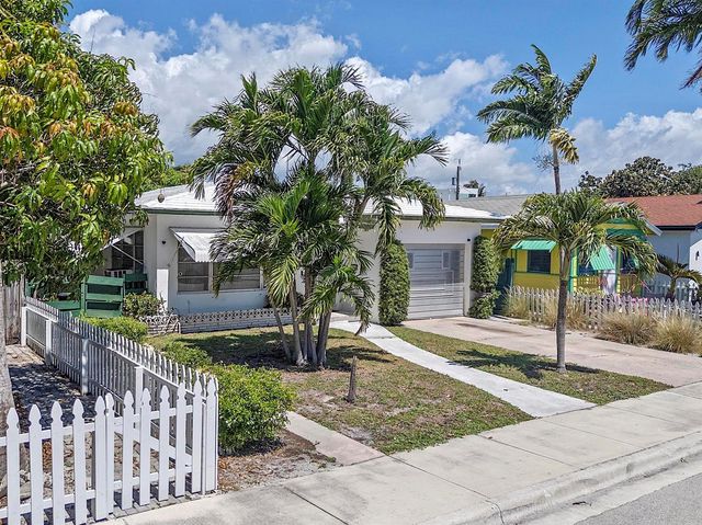 215 N M Street, Lake Worth Beach, FL 33460