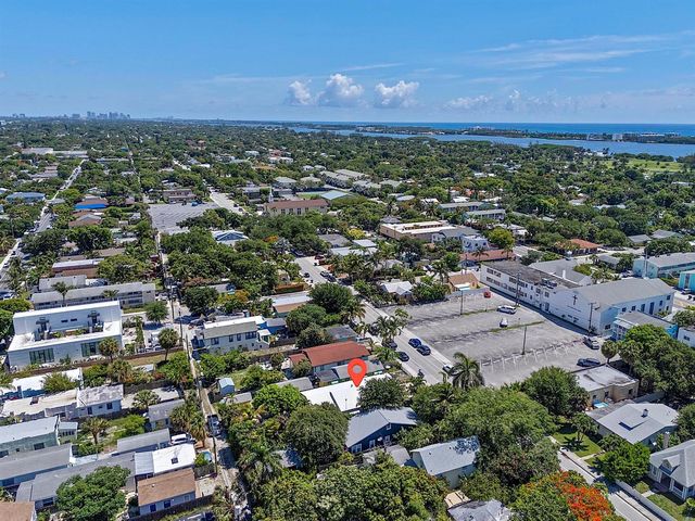215 N M Street, Lake Worth Beach, FL 33460