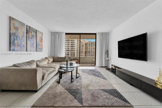 600 Three Islands Blvd 1615, Hallandale Beach, FL 33009