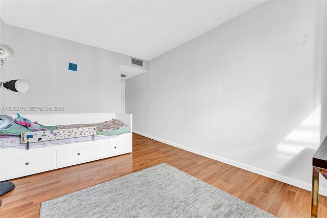 600 Three Islands Blvd 1615, Hallandale Beach, FL 33009