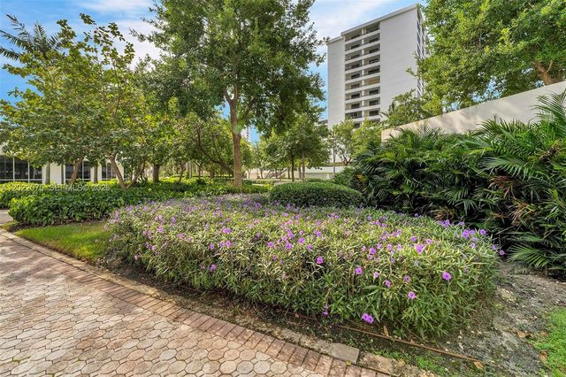 600 Three Islands Blvd 1615, Hallandale Beach, FL 33009