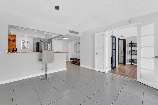 600 Three Islands Blvd 1615, Hallandale Beach, FL 33009