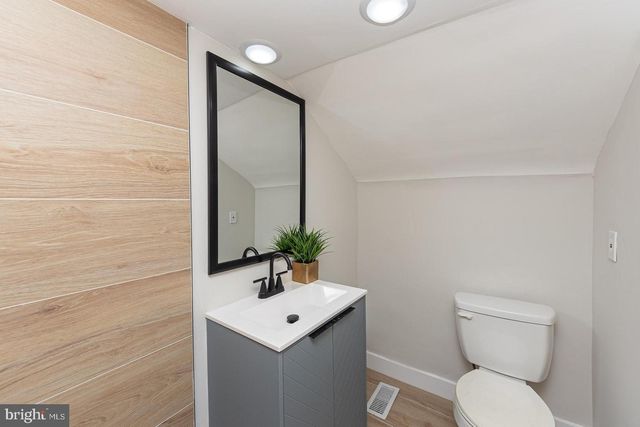 7701 OLD HARFORD RD, Parkville, MD 21234