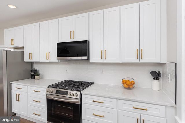 7701 OLD HARFORD RD, Parkville, MD 21234