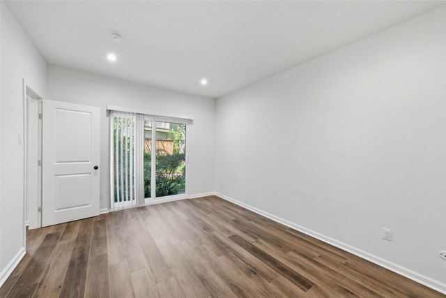 2100 Tanglewilde Street 625, Houston, TX 77063