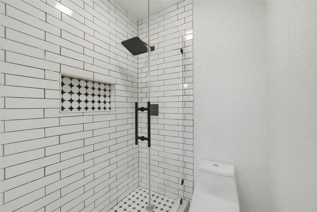2100 Tanglewilde Street 625, Houston, TX 77063