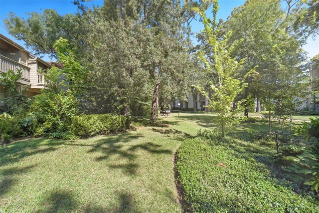 2100 Tanglewilde Street 625, Houston, TX 77063