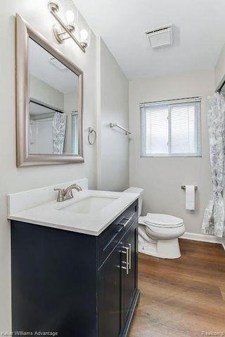19373 Saint Francis Street, Livonia, MI 48152