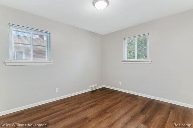 19373 Saint Francis Street, Livonia, MI 48152