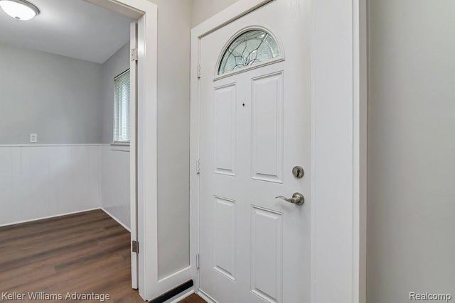 19373 Saint Francis Street, Livonia, MI 48152