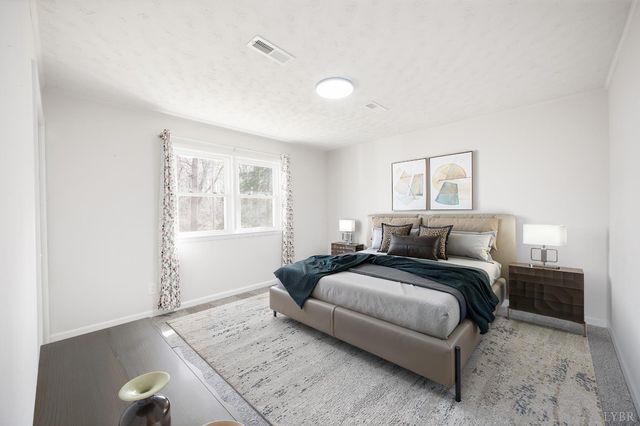 624 Woodline Drive, Concord, VA 24538