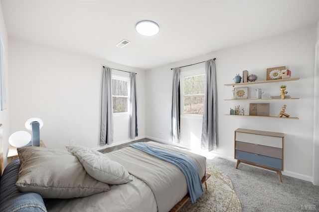 624 Woodline Drive, Concord, VA 24538