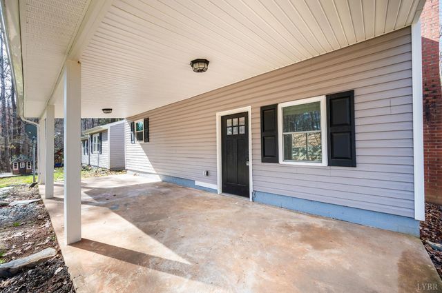 624 Woodline Drive, Concord, VA 24538