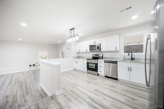 624 Woodline Drive, Concord, VA 24538