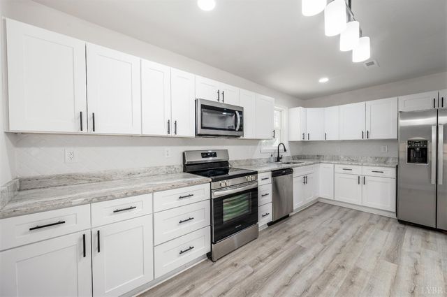 624 Woodline Drive, Concord, VA 24538