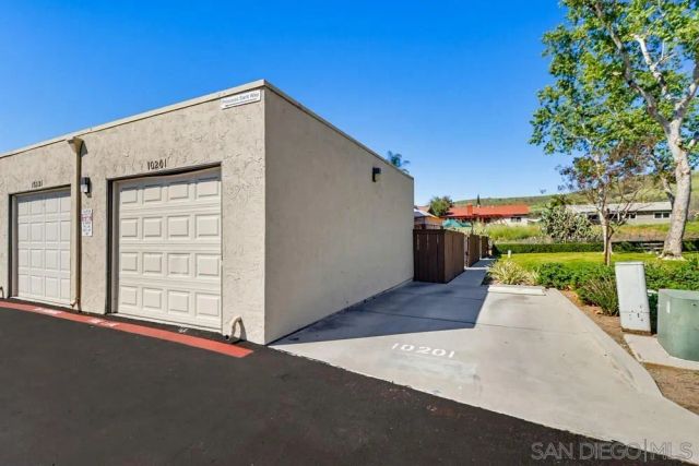 10201 PRINCESS SARIT WAY, Santee, CA 92071