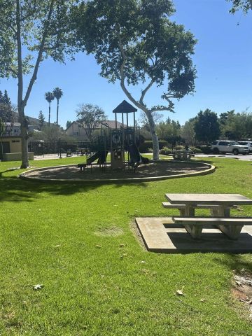 10201 PRINCESS SARIT WAY, Santee, CA 92071