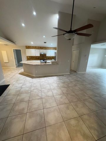 1933 Sparrow Lane, Navarre, FL 32566