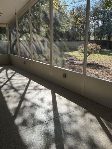 1933 Sparrow Lane, Navarre, FL 32566