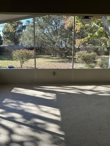 1933 Sparrow Lane, Navarre, FL 32566