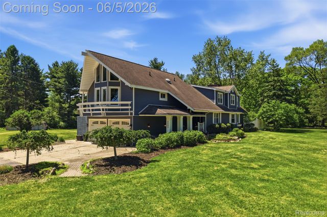 5080 Pleasant Valley Road, Brighton Township, MI 48114