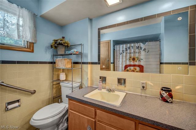 3273 Englewood Drive, Stow, OH 44224