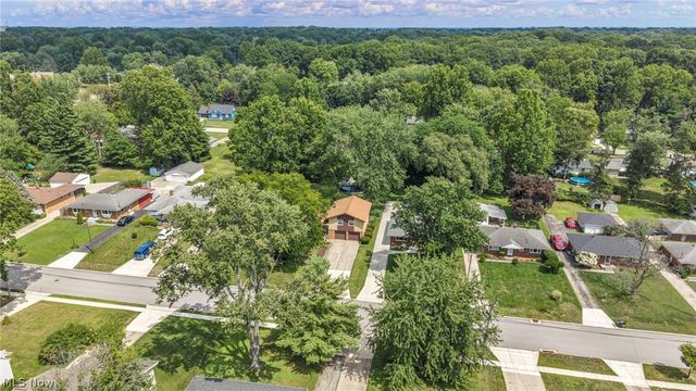 3273 Englewood Drive, Stow, OH 44224