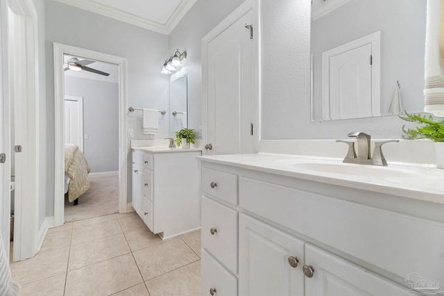 958 Bucyrus Ln, Cantonment, FL 32533