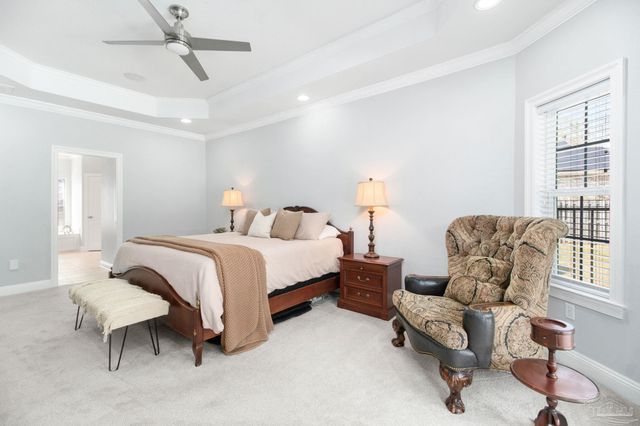 958 Bucyrus Ln, Cantonment, FL 32533