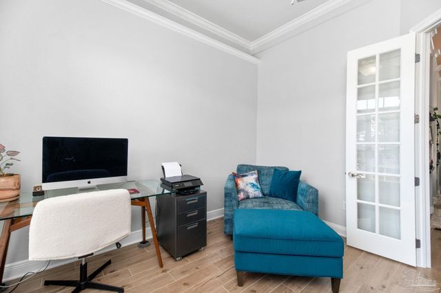 958 Bucyrus Ln, Cantonment, FL 32533