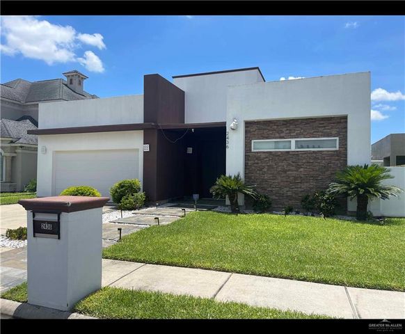 2436 E 8th Avenue, Mission, TX 78572