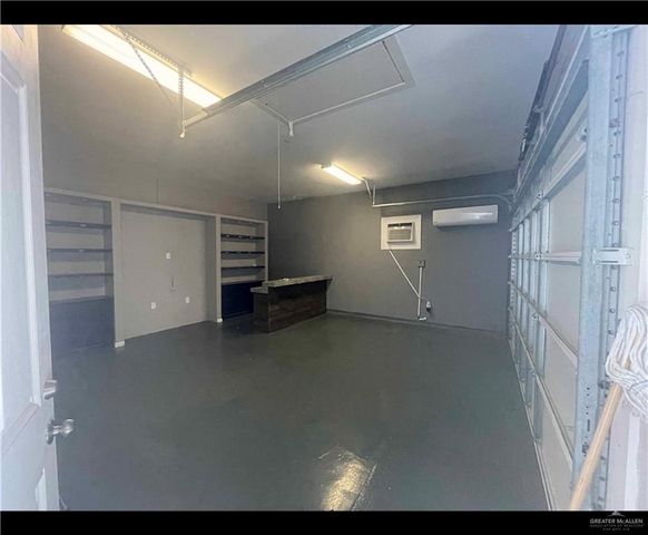 2436 E 8th Avenue, Mission, TX 78572