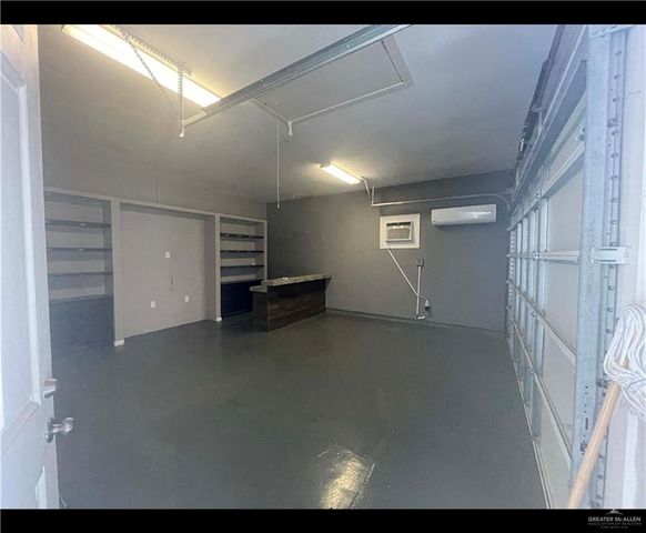 2436 E 8th Avenue, Mission, TX 78572