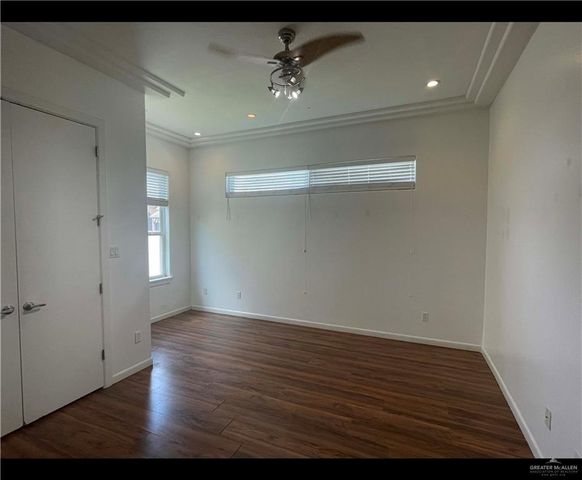 2436 E 8th Avenue, Mission, TX 78572