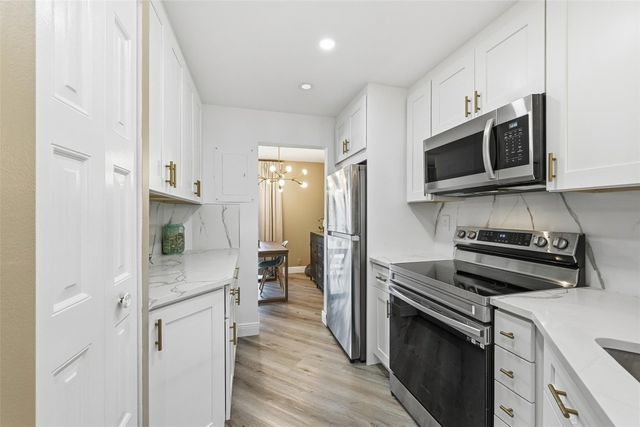 6755 W Broward Boulevard 304, Plantation, FL 33317