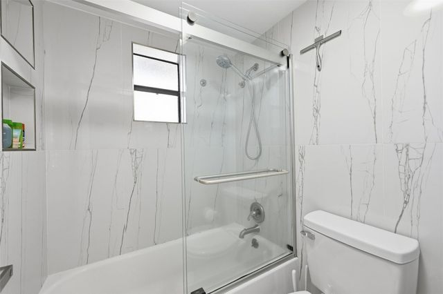 6755 W Broward Boulevard 304, Plantation, FL 33317