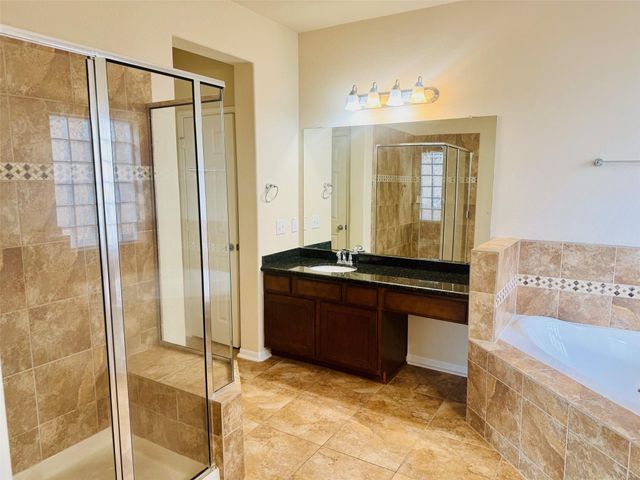 10002 Nathans Cove, Houston, TX 77089