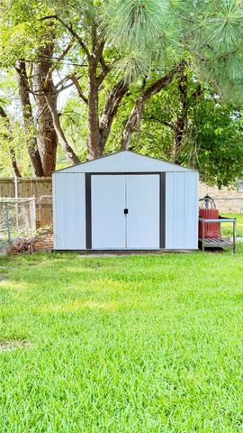 309 Glen Oaks, Bonham, TX 75418