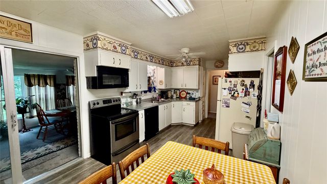 309 Glen Oaks, Bonham, TX 75418