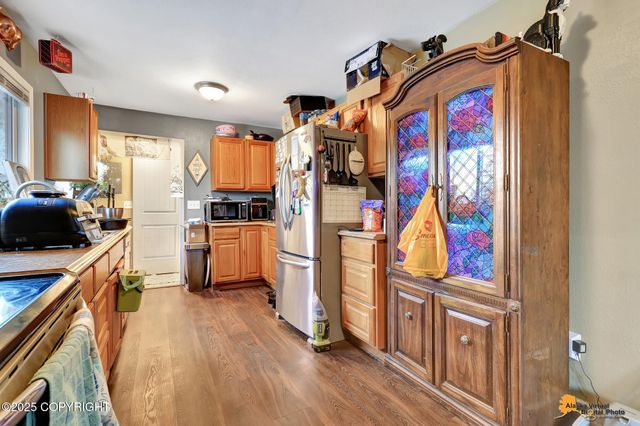 5303 Eielson Street, Anchorage, AK 99518