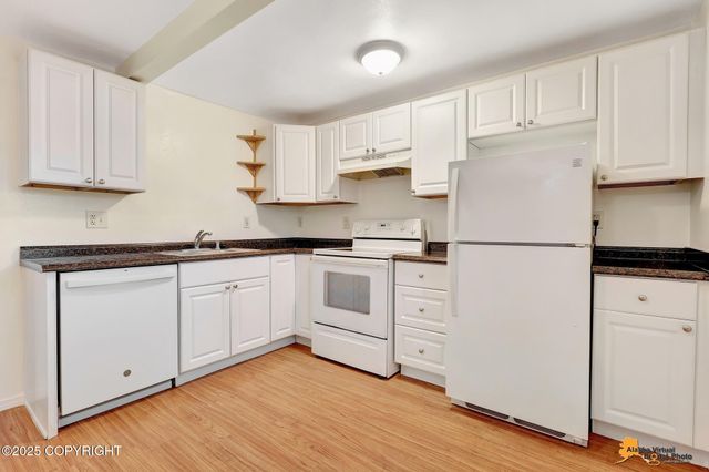 5303 Eielson Street, Anchorage, AK 99518