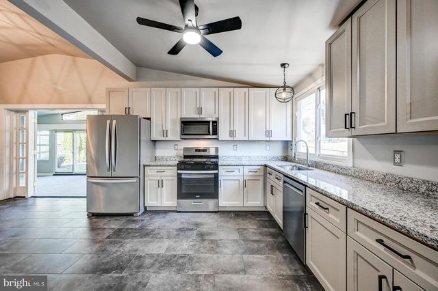 4712 OLD COURT RD, Pikesville, MD 21208