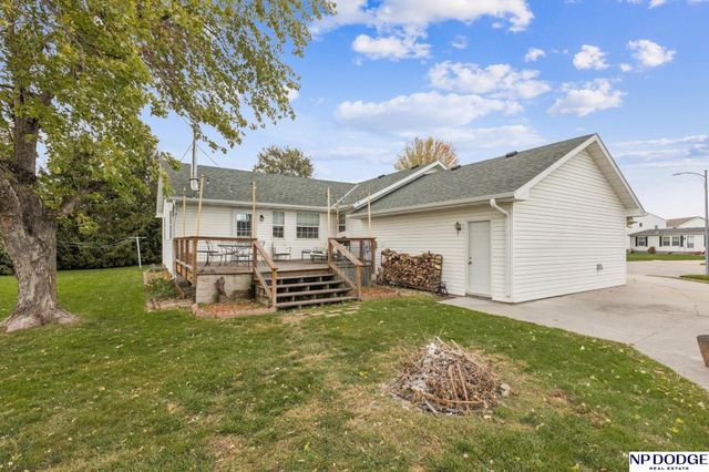 7506 N 285 Avenue Circle, Valley, NE 68064