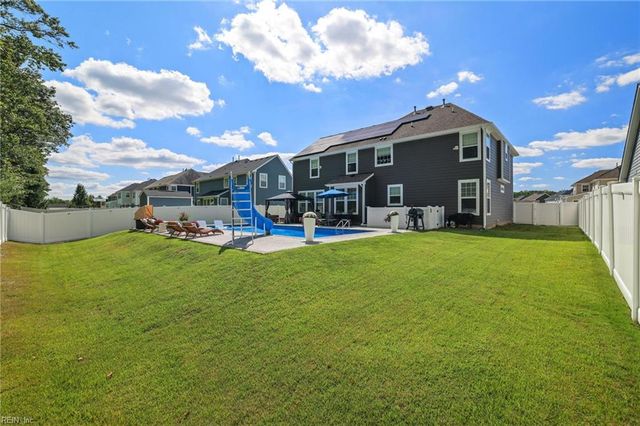 728 Angel Wing DR, Chesapeake, VA 23323