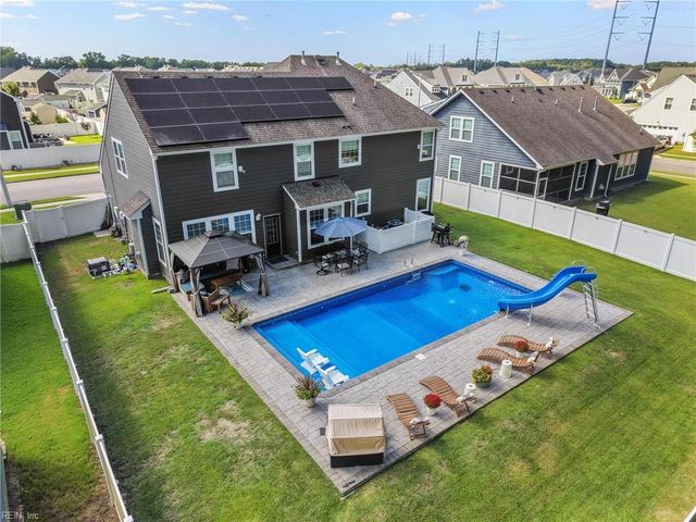 728 Angel Wing DR, Chesapeake, VA 23323
